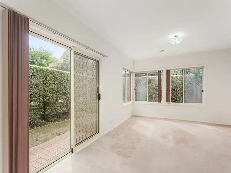 Fifth view of Homely house listing, 4 Willunga Way, Bundoora VIC 3083