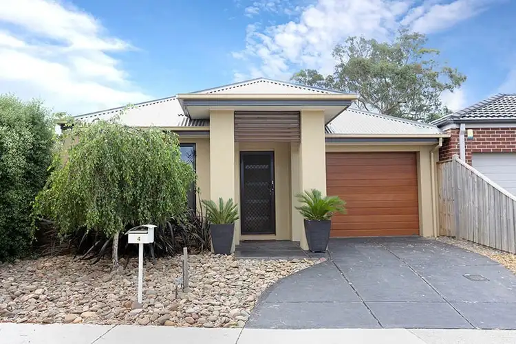 4 Arum Walk, Mernda VIC 3754