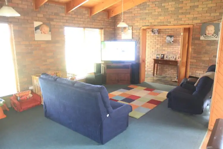 Fourth view of Homely house listing, 7 Ronald Grove, Mount Gambier SA 5290