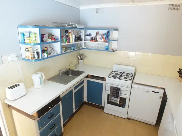 Second view of Homely house listing, 33 Stewart Street, Bathurst NSW 2795