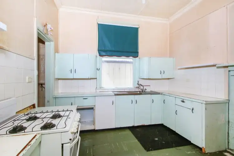 Sixth view of Homely house listing, 27 Lagoon Street, Goulburn NSW 2580