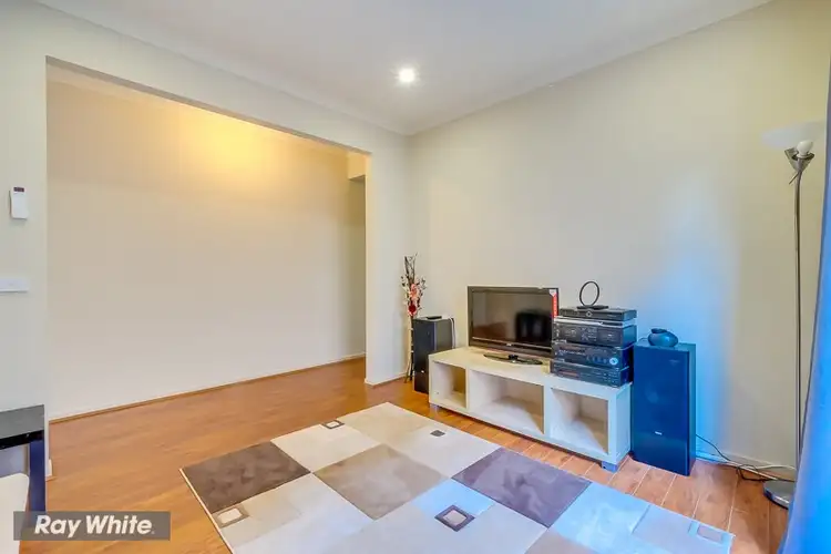 Seventh view of Homely house listing, 10 Pindaroi Court, Tarneit VIC 3029