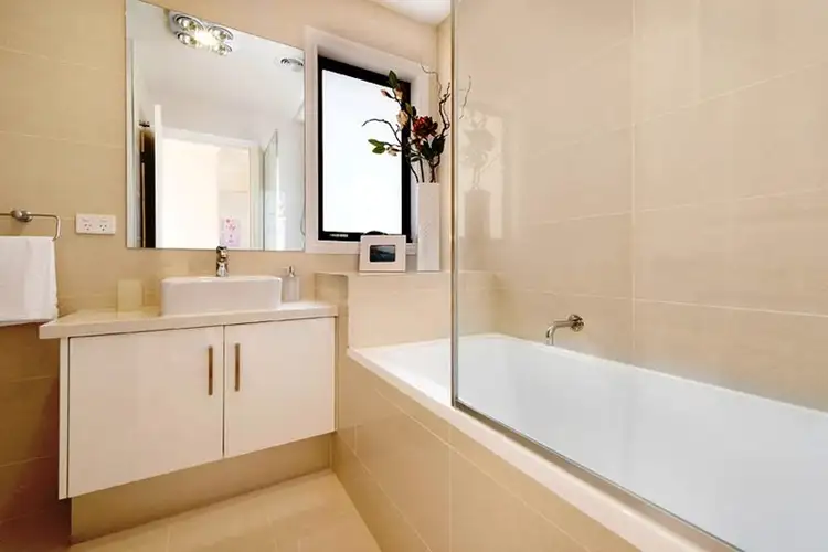 Fifth view of Homely townhouse listing, 2/72 Station Street, Aspendale VIC 3195
