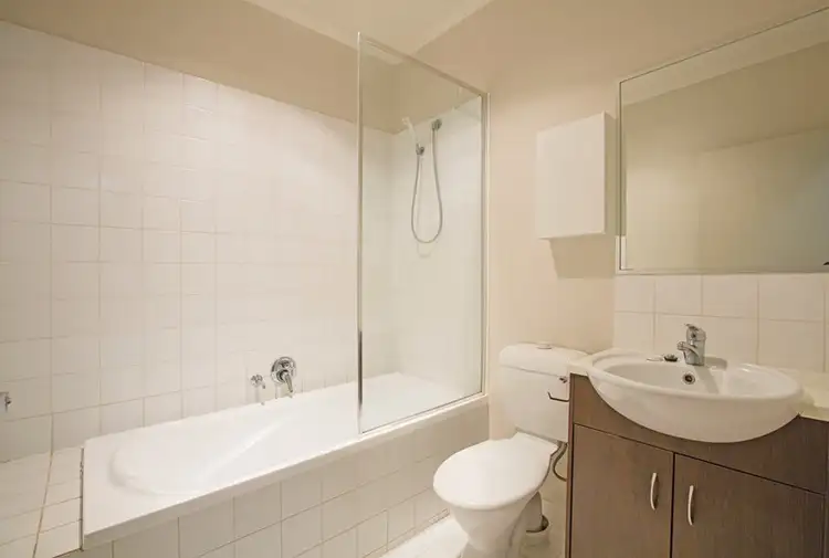 Fifth view of Homely unit listing, 6/827-829 Plenty Road, Reservoir VIC 3073