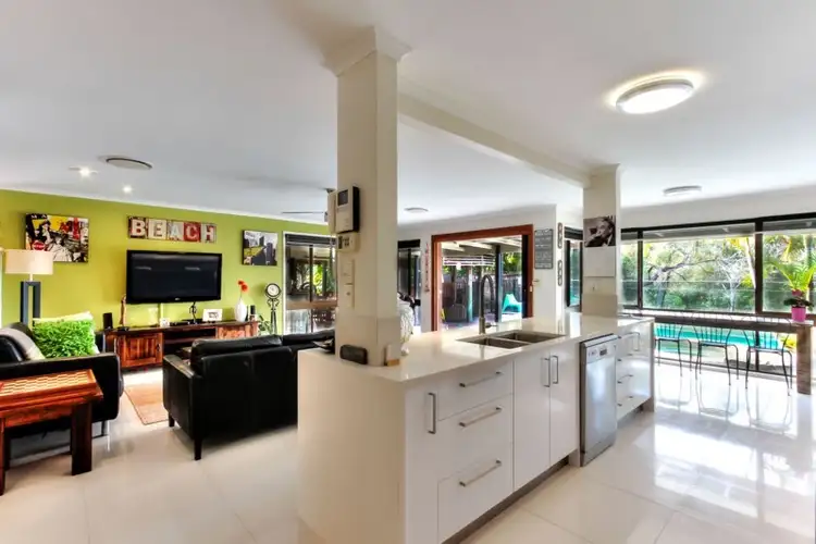 Fifth view of Homely house listing, 5/16 Dorset Drive (Essex Cl), Springwood QLD 4127