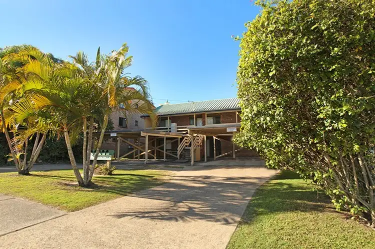 Second view of Homely unit listing, 4/32 Goonawarra Drive, Mooloolaba QLD 4557