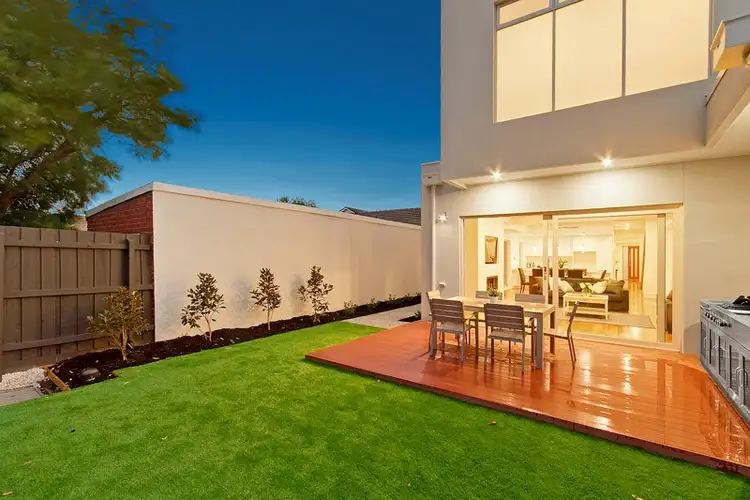 18A Eloura Avenue, Brighton East VIC 3187