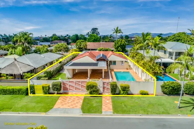 7 Fullerton Street, Benowa Waters QLD 4217