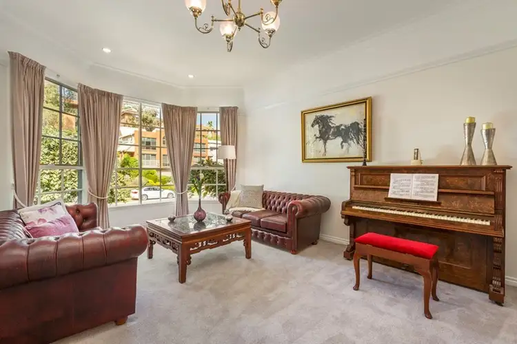 Fifth view of Homely house listing, 9 Mossdale Court, Templestowe VIC 3106