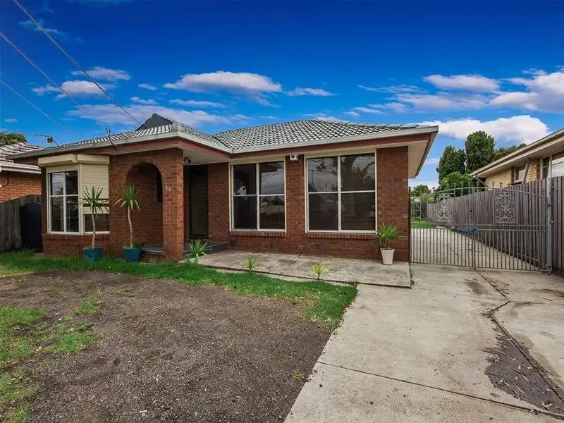 Main view of Homely house listing, 25 Grace Street, St Albans VIC 3021