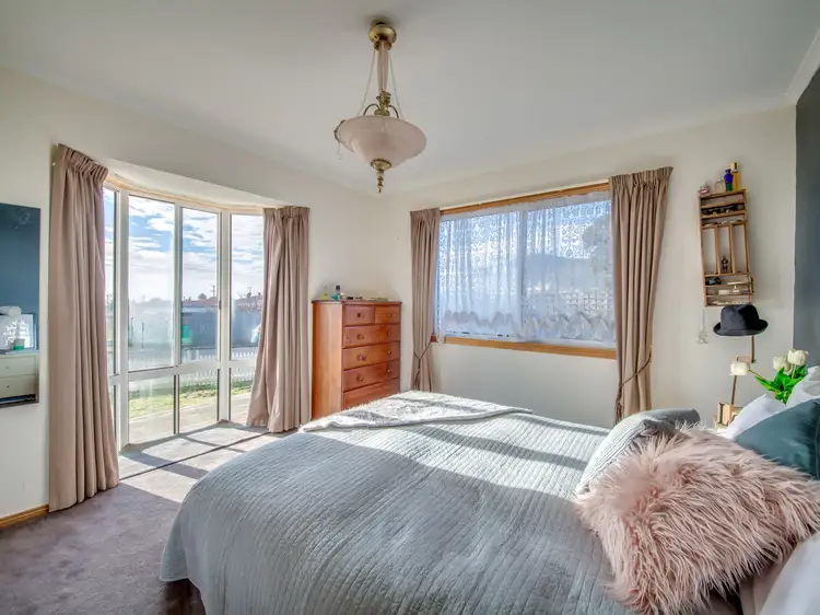 15 Rex Street, New Norfolk TAS 7140
