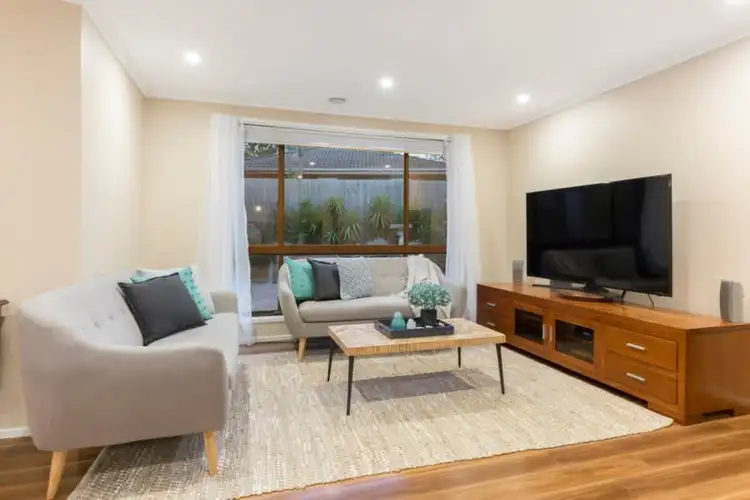 Third view of Homely house listing, 5 Finisterre Court, Frankston VIC 3199