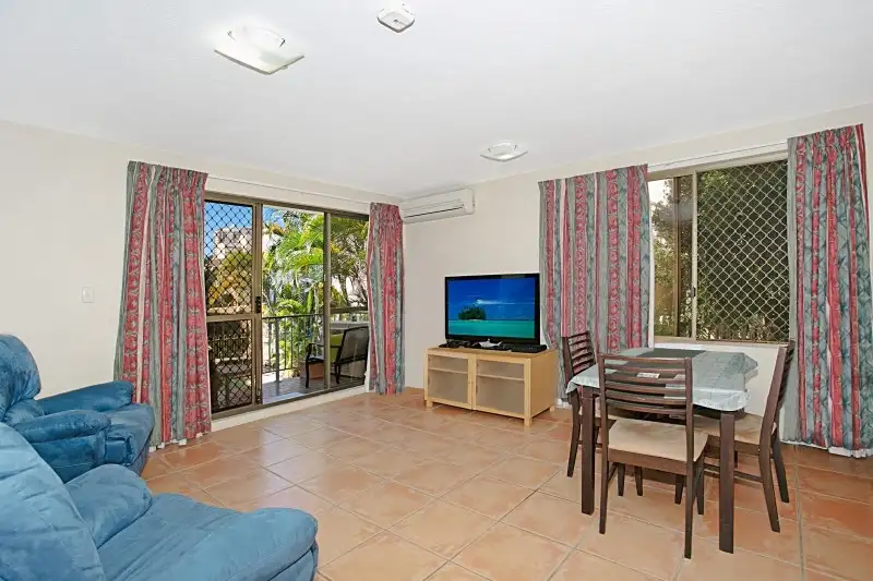 Main view of Homely unit listing, 2 'Cascade Lodge' 16 Rosewood Avenue, Broadbeach QLD 4218