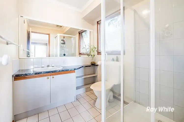 Fifth view of Homely house listing, 27 Maltravers Crescent, Cranbourne North VIC 3977