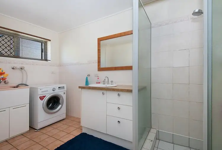 Sixth view of Homely unit listing, 3/20 Derby Street, Coorparoo QLD 4151