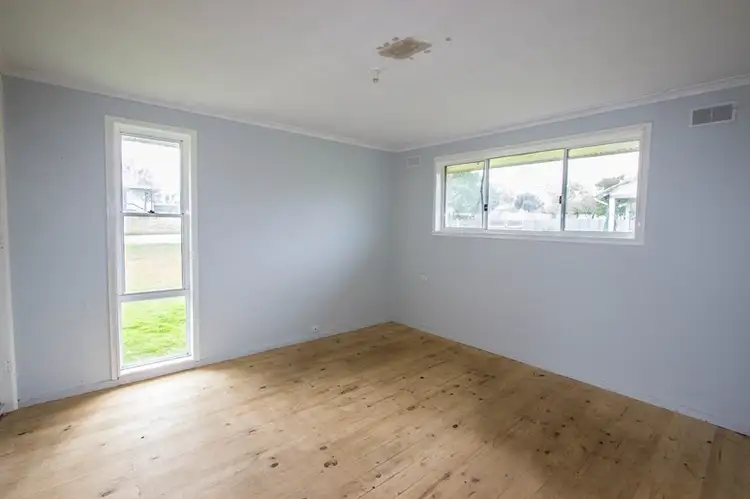 Sixth view of Homely house listing, 8 Frank Street, Narrandera NSW 2700