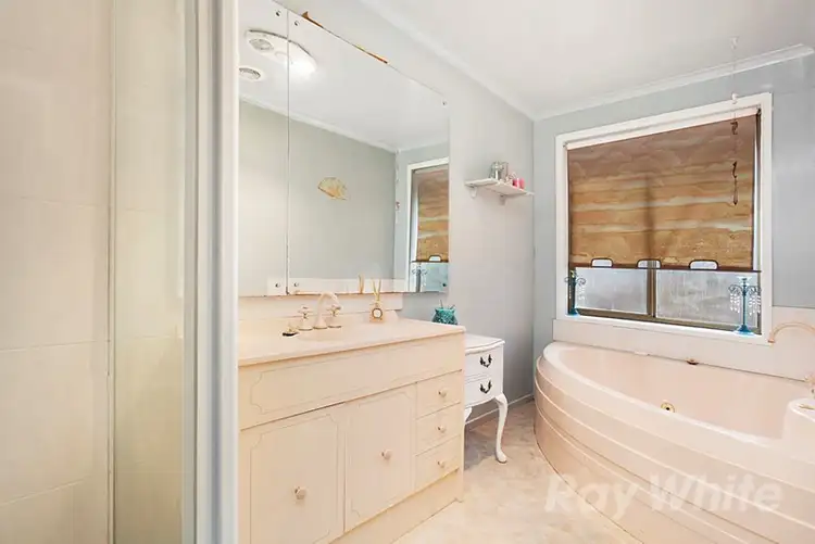 Sixth view of Homely house listing, 28 Toolimerin Avenue, Bayswater North VIC 3153