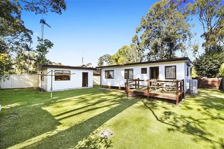Fifth view of Homely house listing, 5 Lorraine Avenue, Berkeley Vale NSW 2261