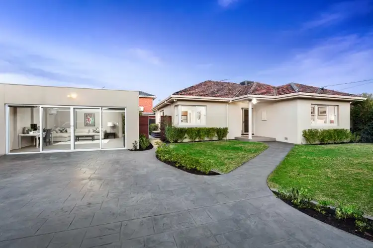12 Legon Road, Oakleigh South VIC 3167