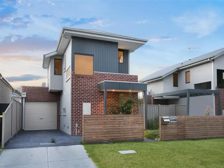 4 Nott Avenue, Frankston VIC 3199