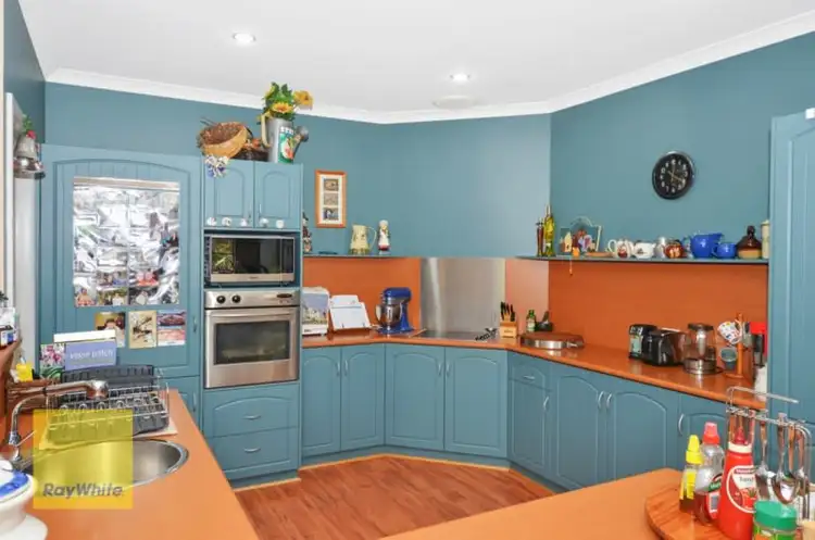 Seventh view of Homely house listing, 11 Bonthorpe Court, Millbrook WA 6330