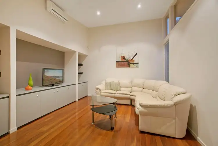 Sixth view of Homely house listing, 10 Dagmar Street, Holland Park West QLD 4121