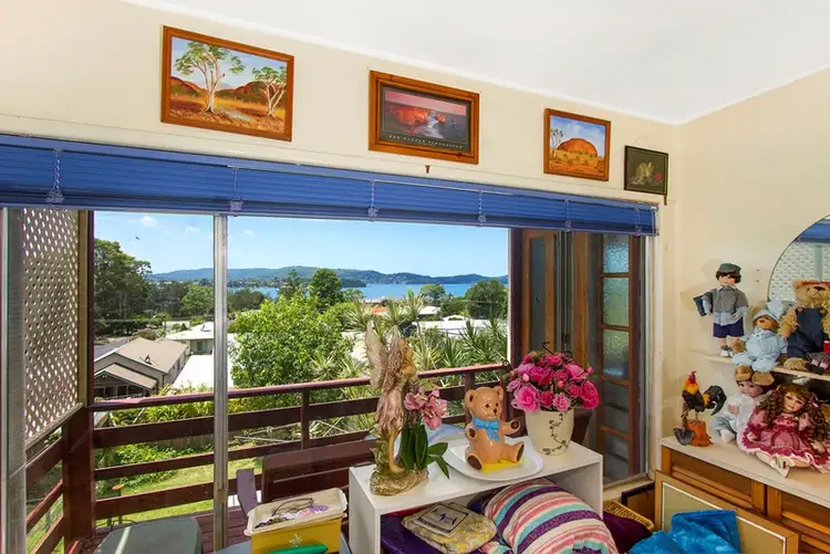 Sixth view of Homely house listing, 4 Hughes Street, Point Clare NSW 2250