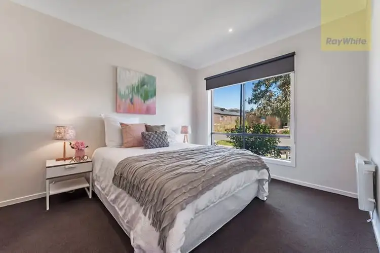 Fifth view of Homely house listing, 9 Saint Road, Craigieburn VIC 3064