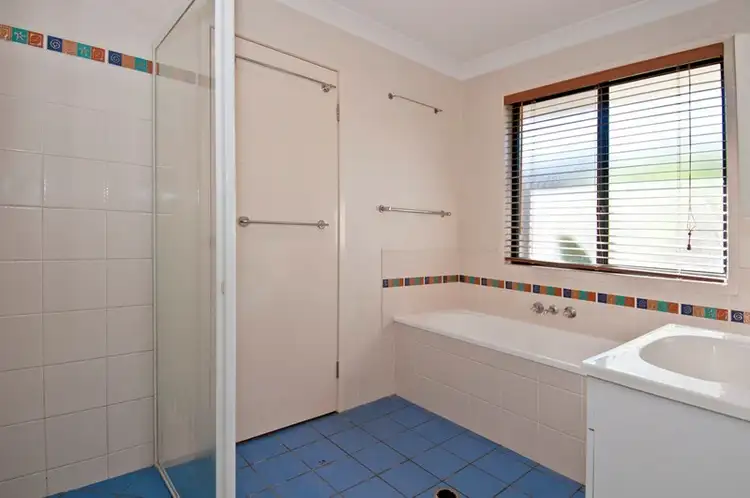 Seventh view of Homely house listing, 4 Lake Cootharaba Place, Logan Reserve QLD 4133