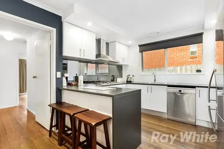 77 Lemont Avenue, Mount Waverley VIC 3149
