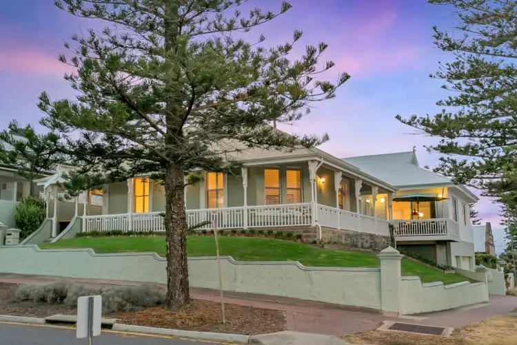 546 Seaview Road, Grange SA 5022