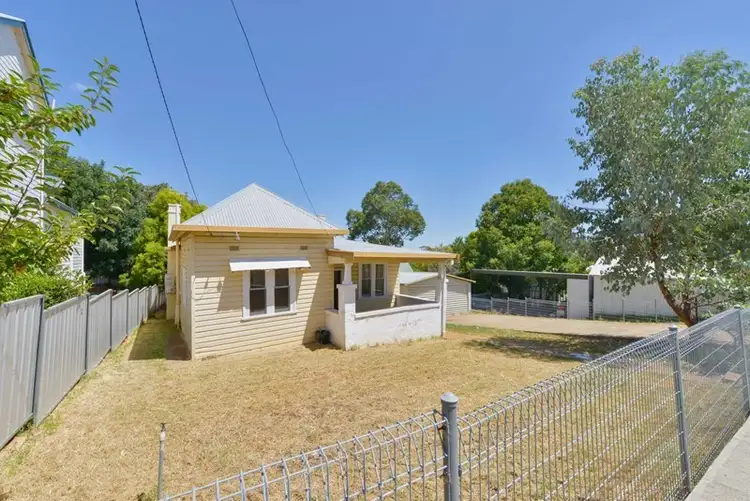 15 Dowell Avenue, Tamworth NSW 2340