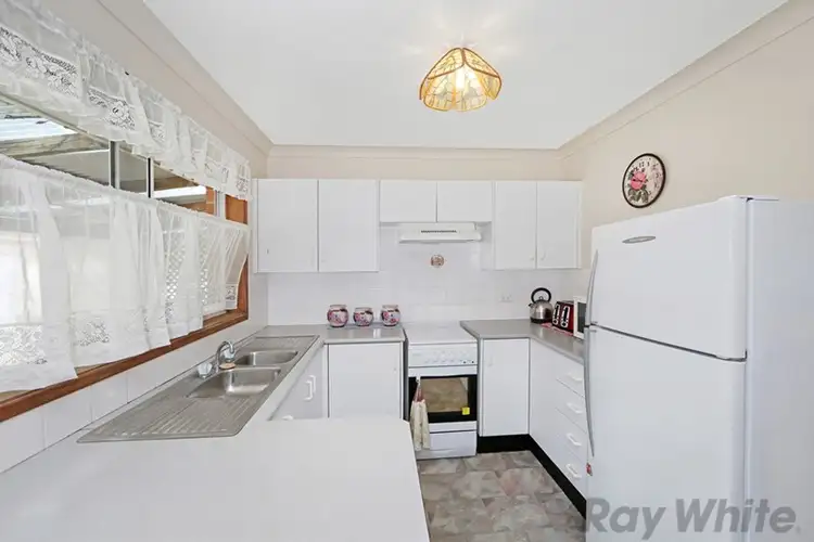Fourth view of Homely house listing, 5 Parton Close, Buff Point NSW 2262