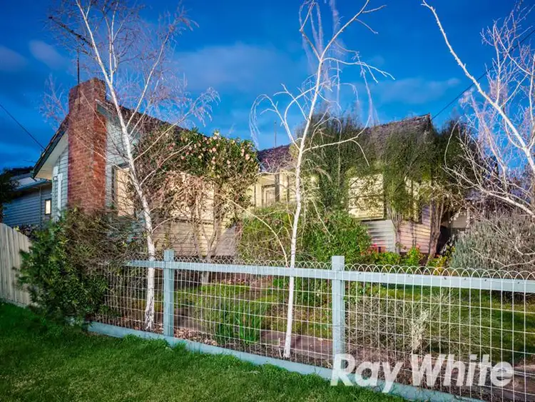 46 Erskine Road, Macleod VIC 3085