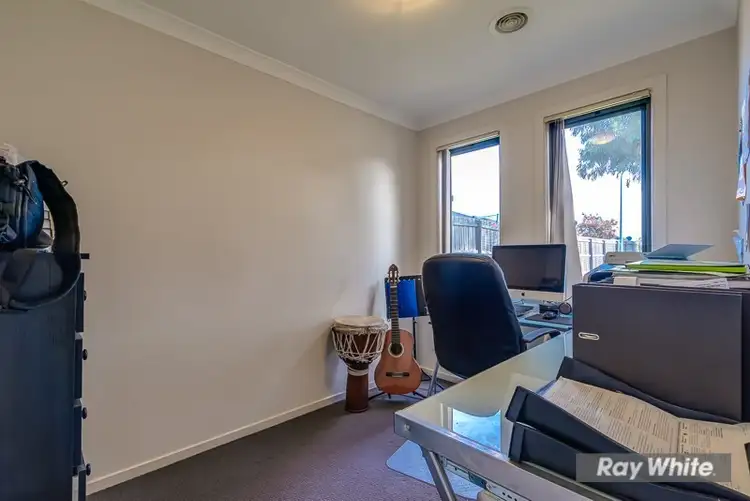 Fifth view of Homely house listing, 3 Zoe Place, Truganina VIC 3029