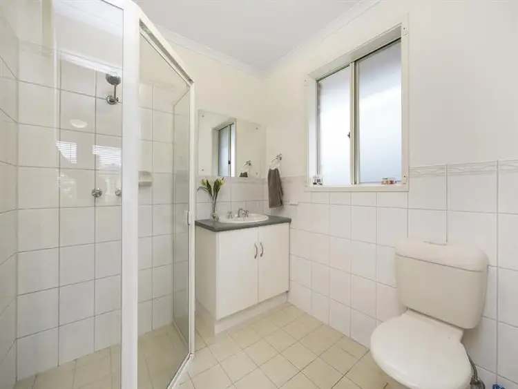 Fourth view of Homely house listing, 2 Rogers Court, Evanston Park SA 5116