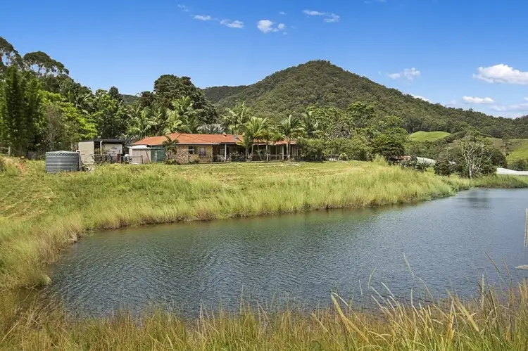 33 Gurrinyah Drive, Stokers Siding NSW 2484