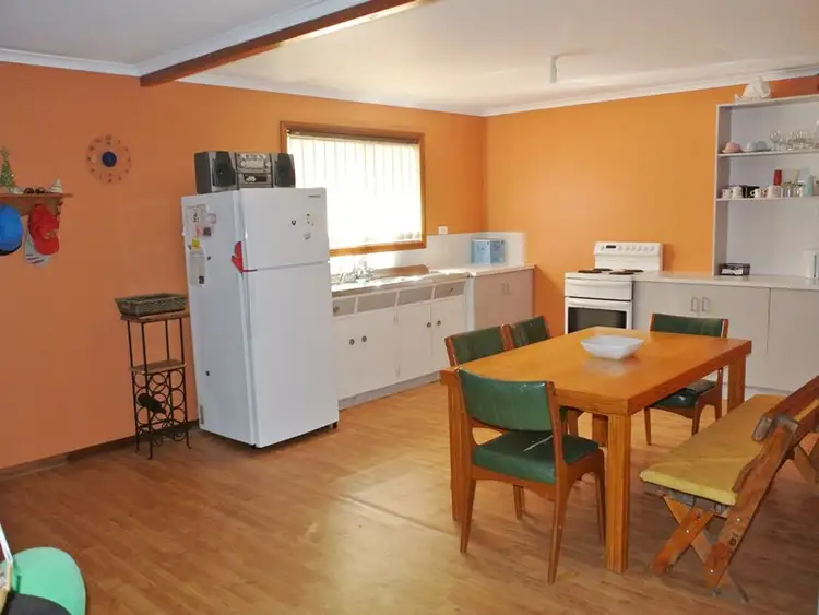Second view of Homely house listing, 3 Banister Drive, Kingston Se SA 5275