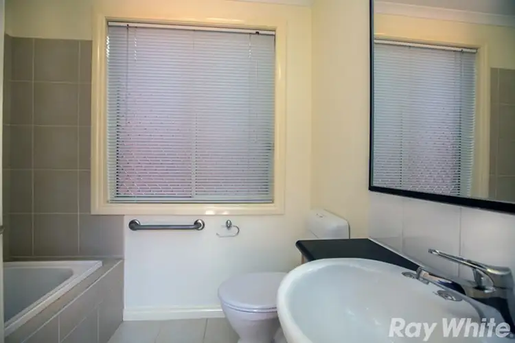 Sixth view of Homely house listing, 19 The Fairway, Kingsbury VIC 3083