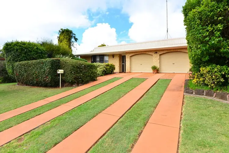 4 Cossart Street, Centenary Heights QLD 4350
