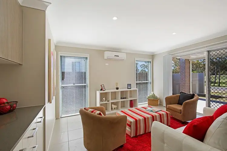 Third view of Homely unit listing, 1/231a Mackenzie Street, Centenary Heights QLD 4350