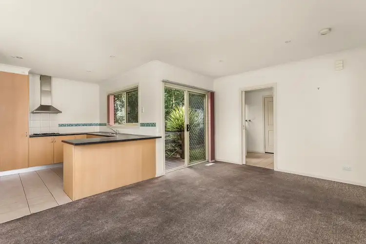 Sixth view of Homely townhouse listing, 3/2 Edna Street, Mount Waverley VIC 3149