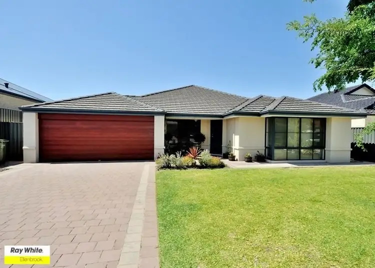 14 Pirianda Way, Aveley WA 6069