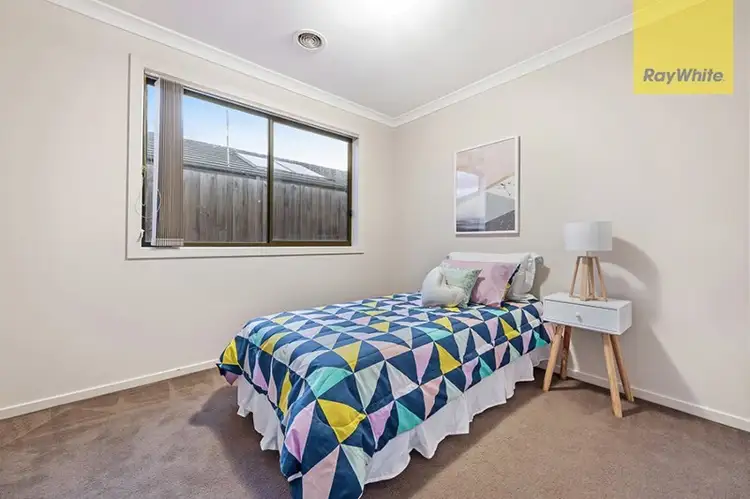 Sixth view of Homely house listing, 115 Golf View Drive, Craigieburn VIC 3064