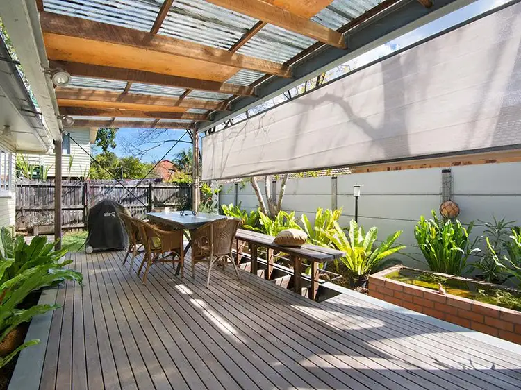 44 Clarence Road, Kedron QLD 4031