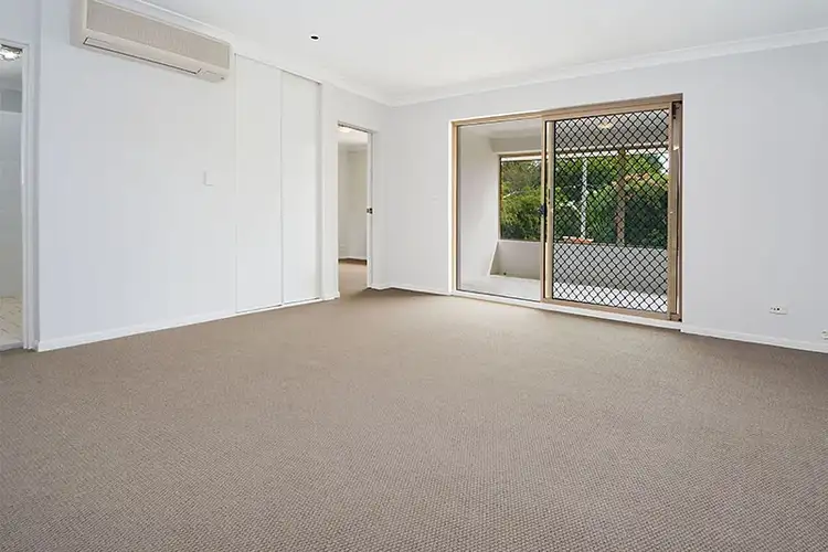 Third view of Homely unit listing, 6/89 Nudgee Road, Hamilton QLD 4007