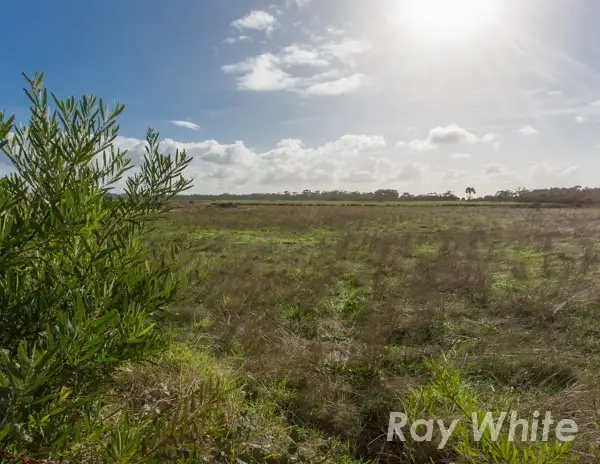 46 Creswell Street, Crib Point VIC 3919