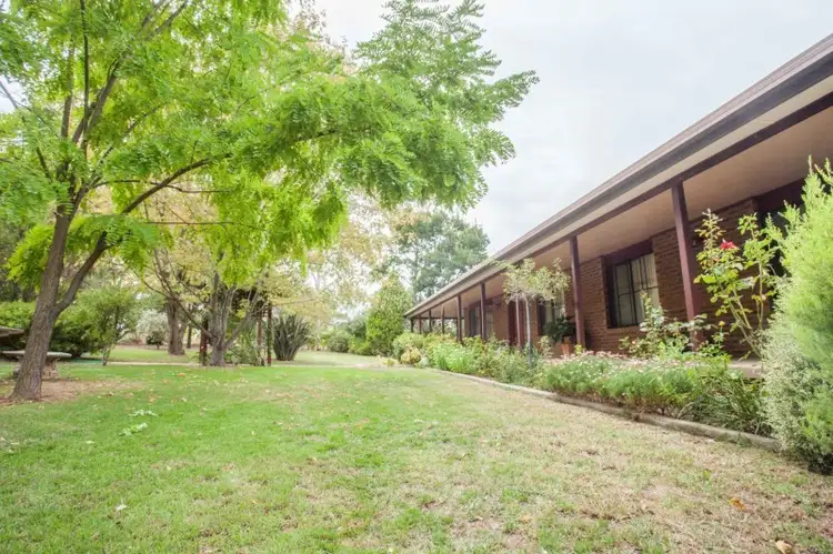 178 Alloway Road, Boorowa NSW 2586