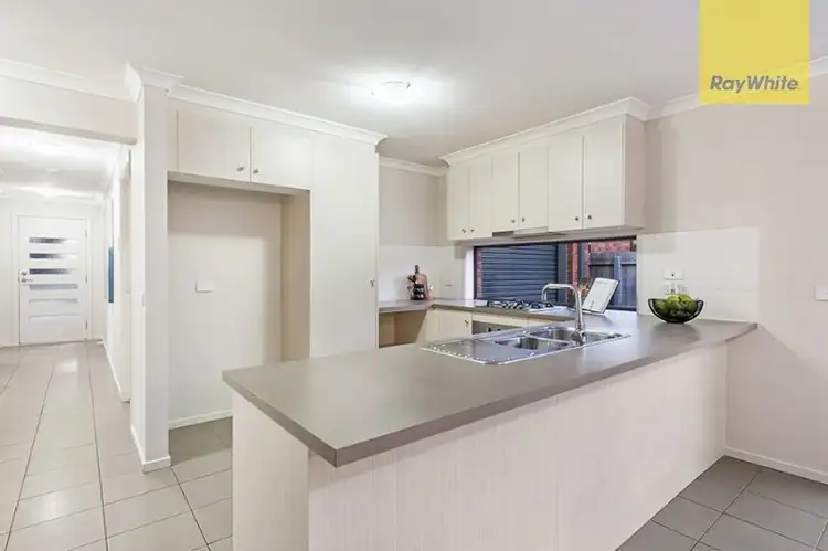 Second view of Homely house listing, 115 Golf View Drive, Craigieburn VIC 3064