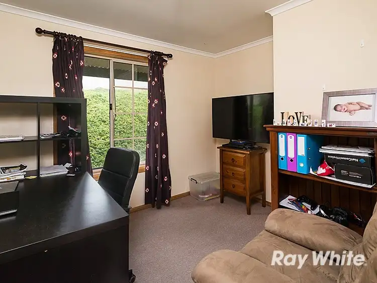 Seventh view of Homely house listing, 5 McDonald Close, Mount Barker SA 5251